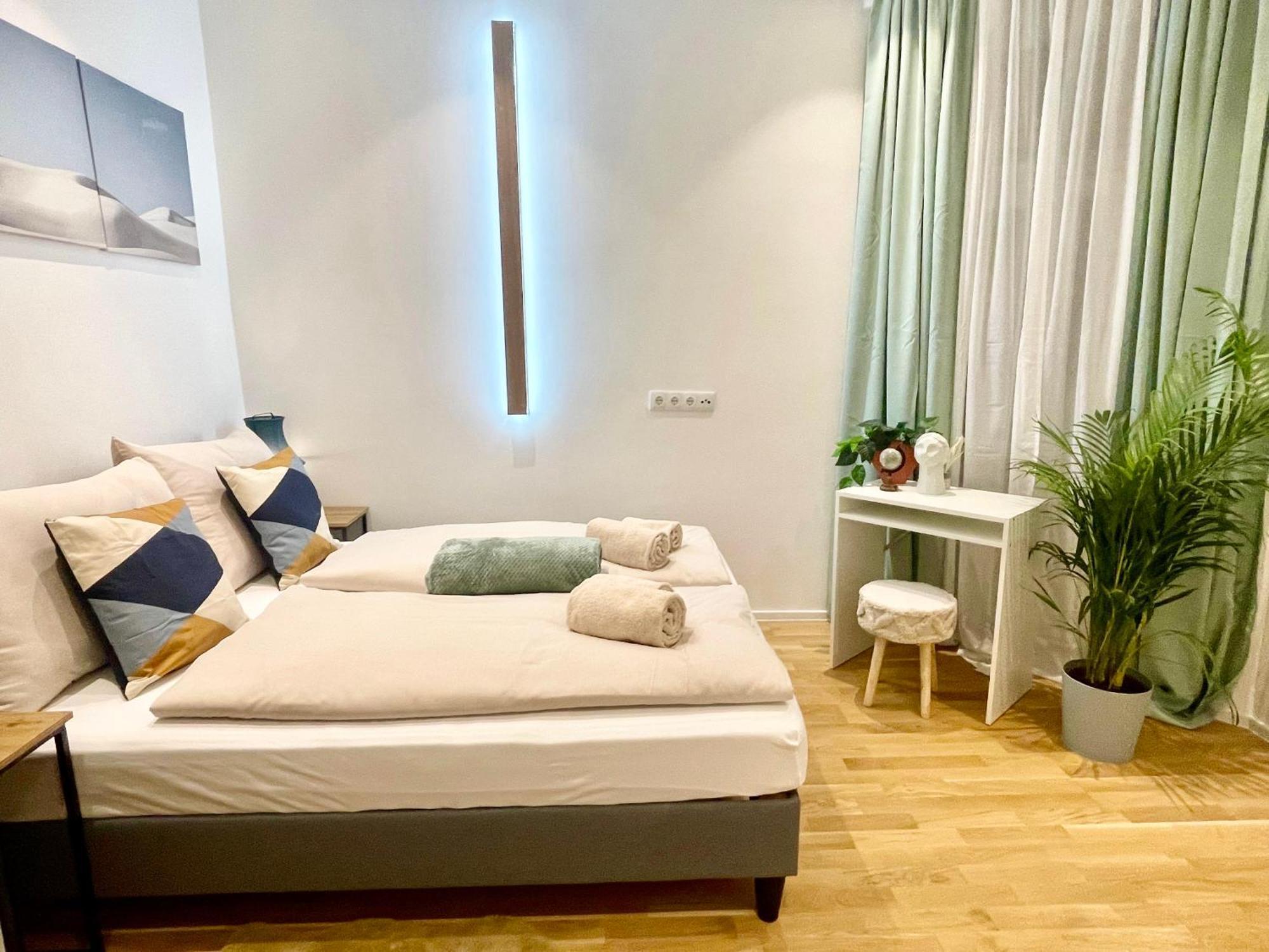 Vienna Charm Apartments Favoriten Luaran gambar